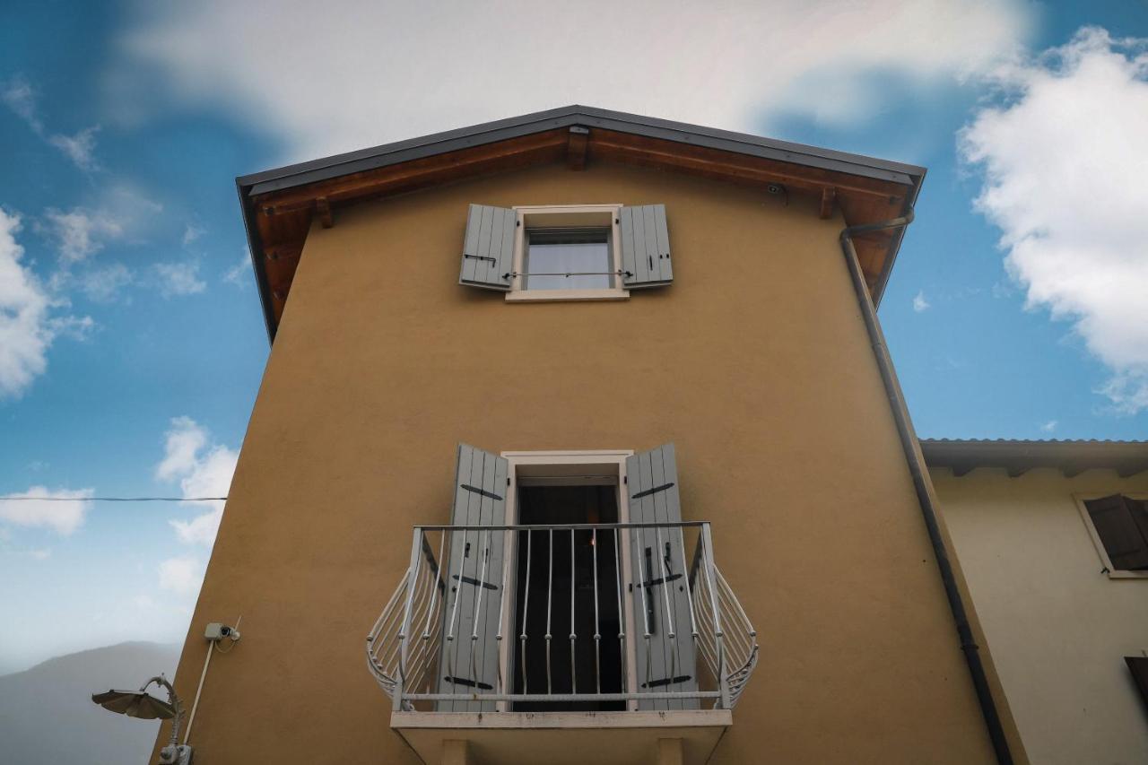 Ca Nova B&B Rivoli Veronese Exteriör bild